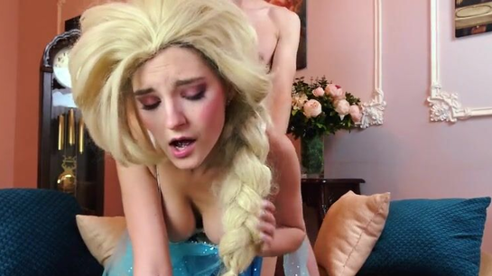 Eva Elfie Fucked Like A Total Whore In Hot Cosplay Session!