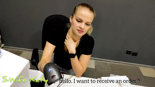 Quick Fuck And Intense Orgasm In Clothing Store!