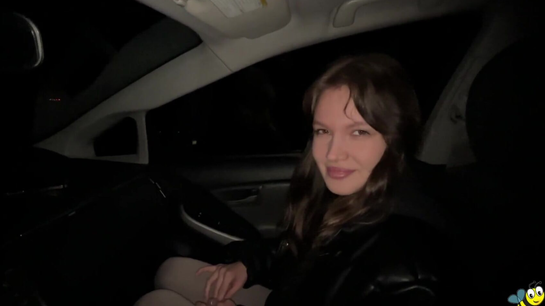 She Forgot Her Money So She Paid With Her Tight Pussy!