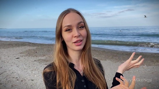 Russian Babe Sucked Stranger's Dick For His Help!
