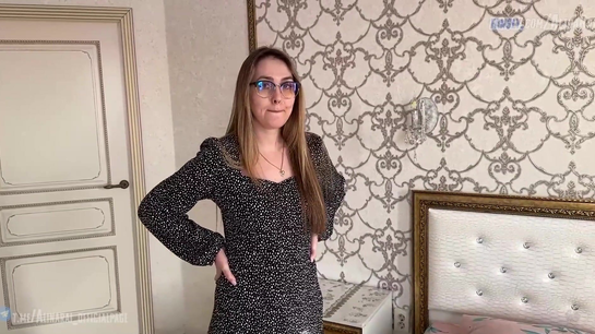 Stepmom Fucked Stepson During Family Trip!