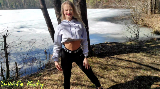 Spring Time Means Hot Outdoor Fucking!