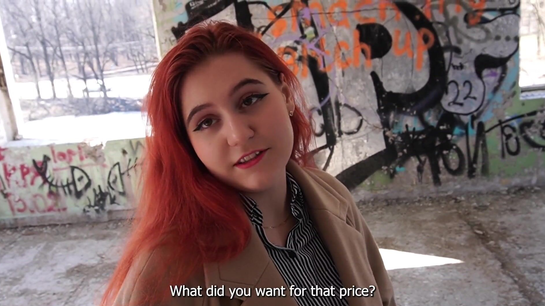Sexy Realtor Seduces Client And Fucks Him In Empty House!