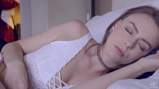 I Creampied My Gentle Girl During Hot Morning Fuck!